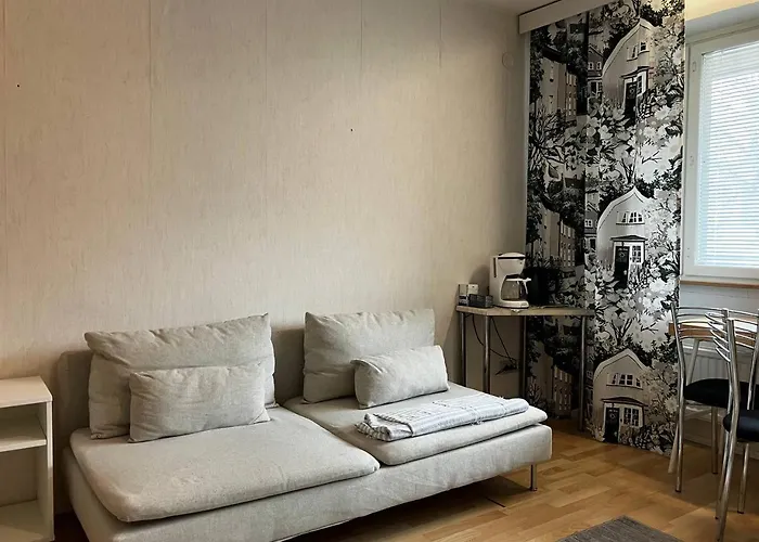 Kuninkaankatu - Free Parking